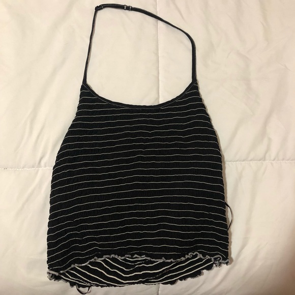 Guess halter crop top - Picture 1 of 2